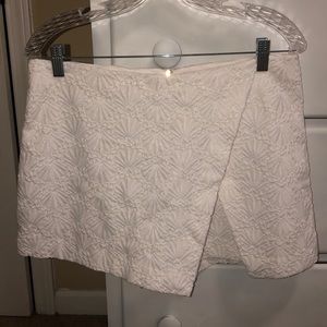 Lilly Pulitzer White Seashell Wrap Skort